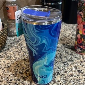 Swig Life Blue Marble Stainless Travel Tumbler
